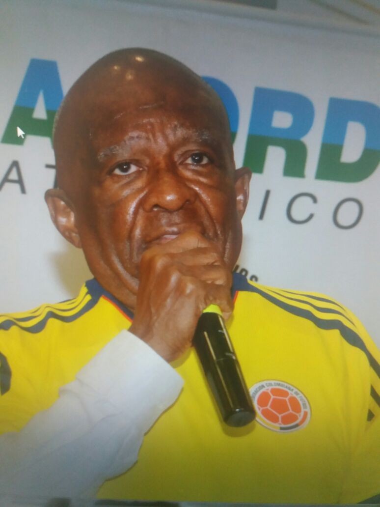 Nos dejó Edgar Perea, un grande del periodismo deportivo de América