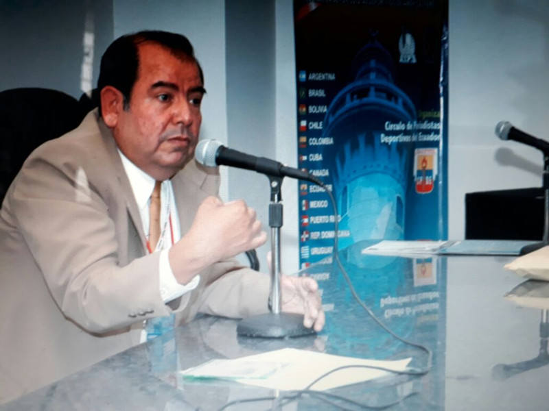 Cálidas palabras de despedida para el Profesor Francisco Virgen