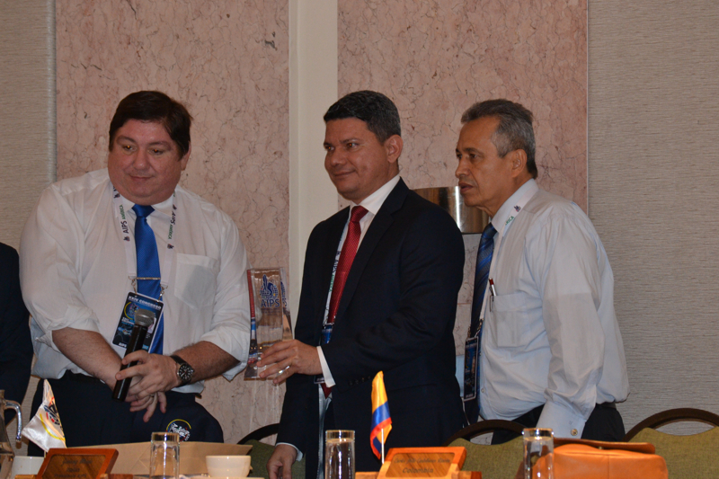 Máximo testimonio de AIPS para la familia de don Abelardo Raidi