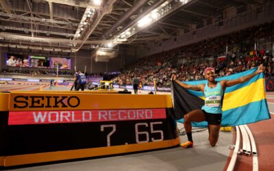 Charlton storms to a new world record alongside Team USA Glory