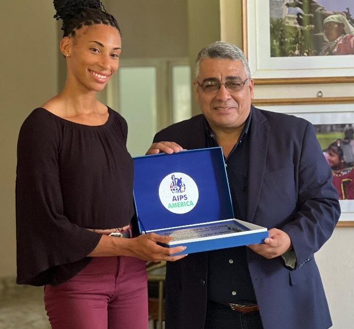 Olímpica cubana recibe Premio AIPS AMÉRICA