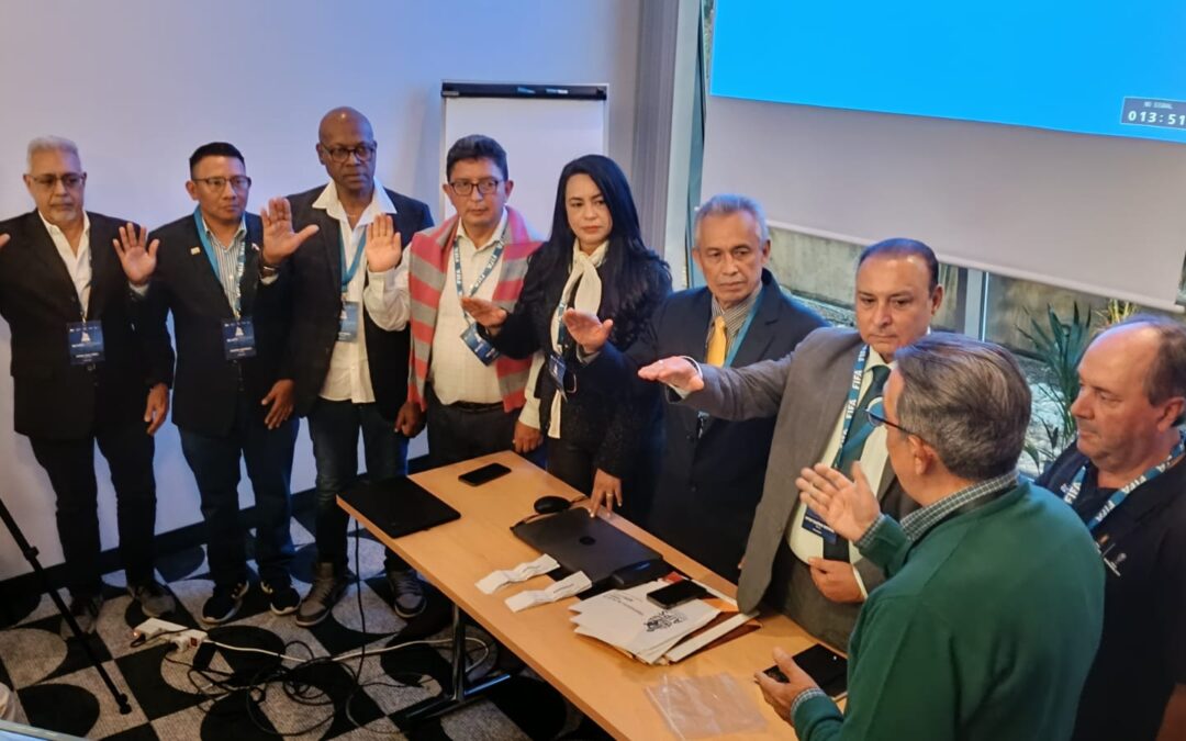 CARLOS JULIO CASTELLLANOS REELEGIDO EN LA PRESIDENCIA DE AIPS AMERICA