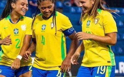 Tres selecciones de América siguen en Mundial Femenino de fútbol