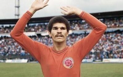 ADIÓS AL LOCO VILARETE, EL REY DEL CABEZAZO QUE HIZO VIBRAR AL BUCARAMANGA