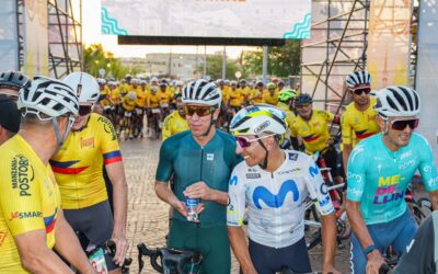 Mas de 10 mil aficionados despidieron a Nairo Quintana en Cartagena